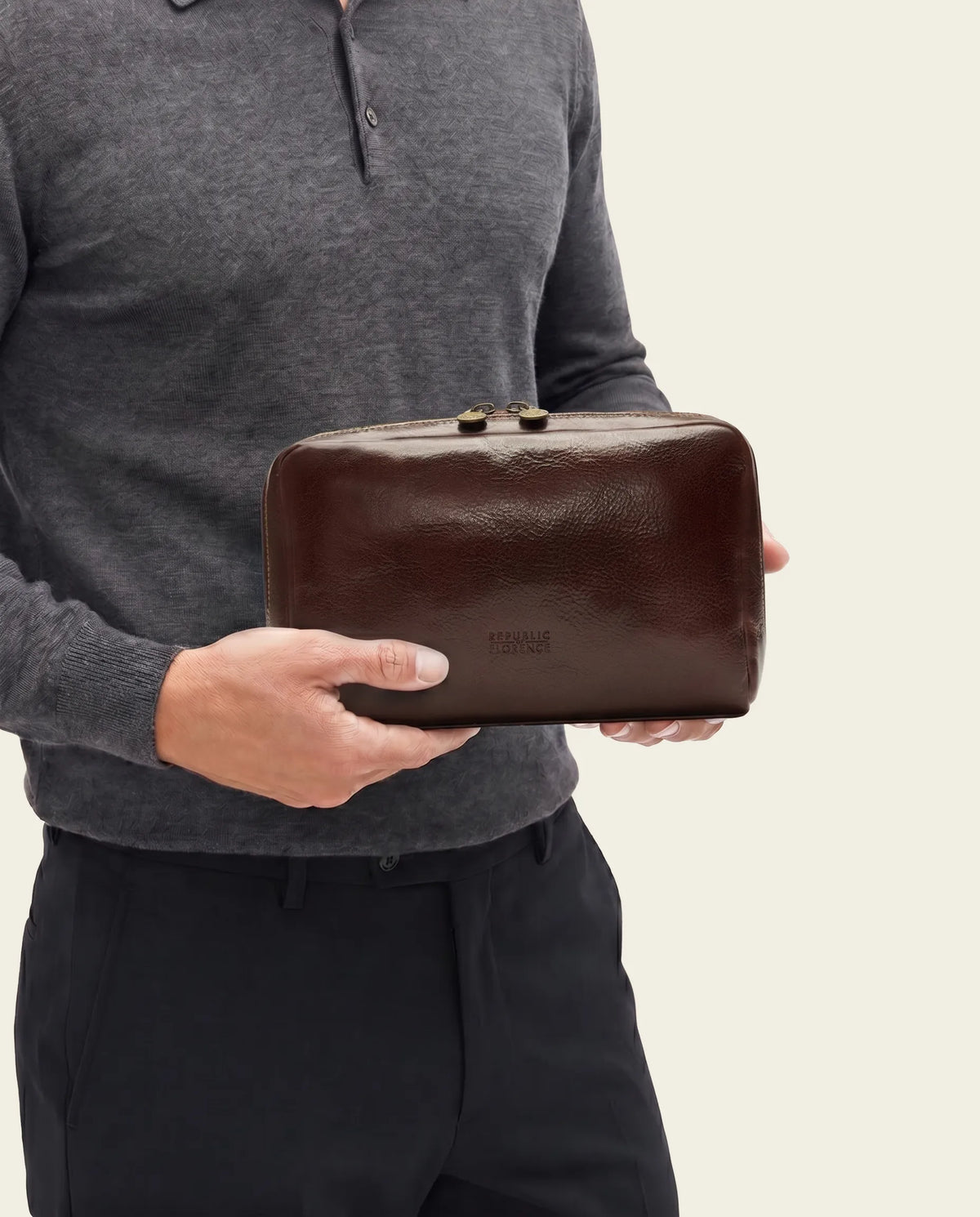 Primo Terra - Leather Toiletry Bag