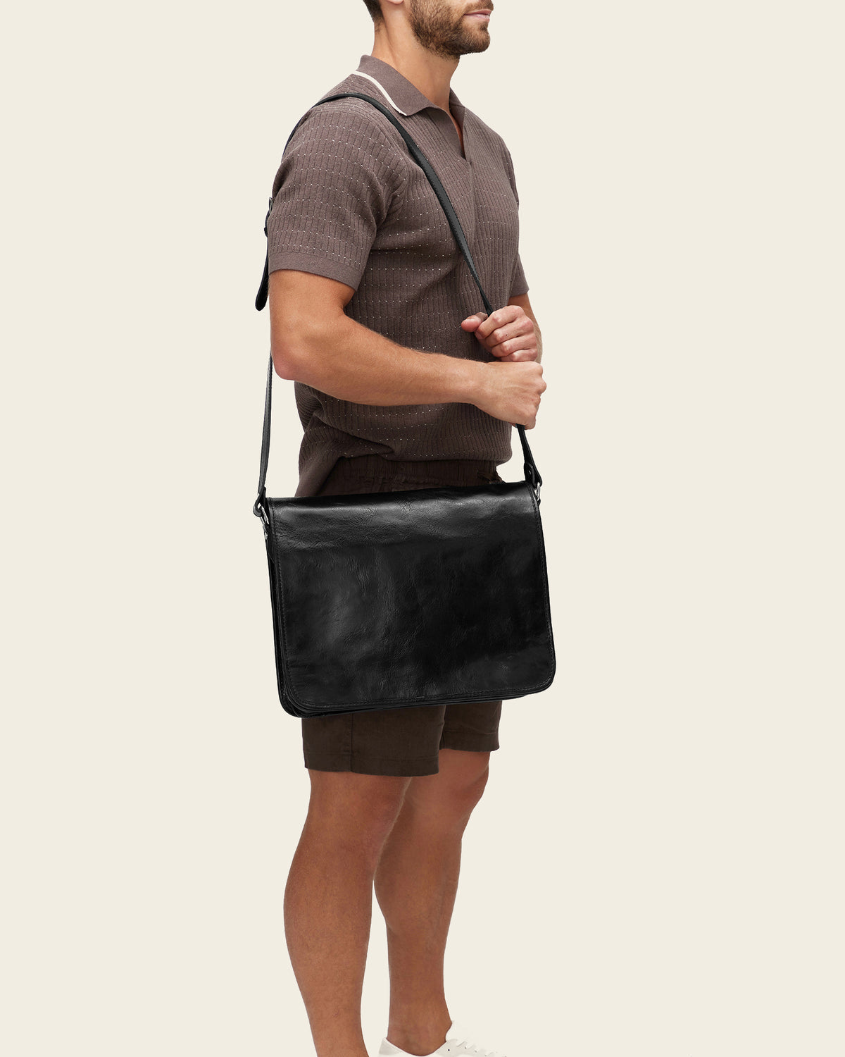 Nero Jet - 15" Leather Messenger Bag