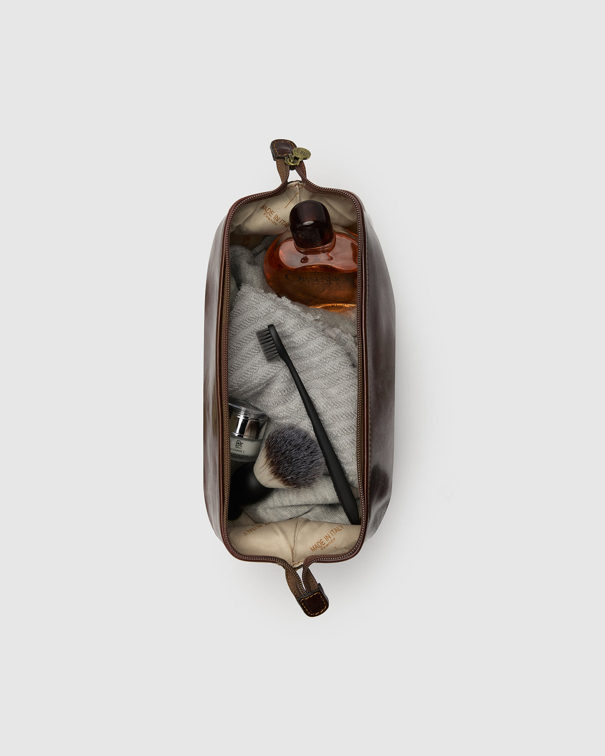 Grand Dopp Kit Terra - Leather Toiletry Bag