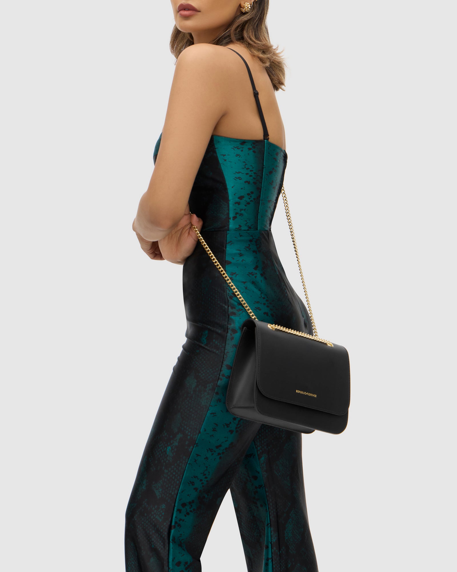 Linda Black - Crossbody