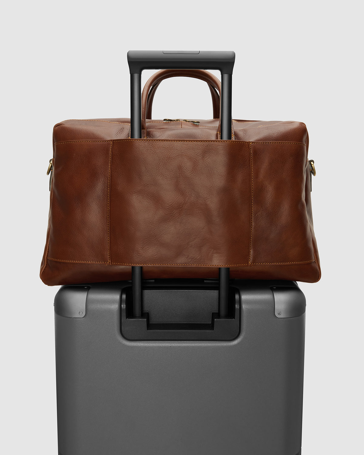 Magellan Earth - Leather Tech Weekender