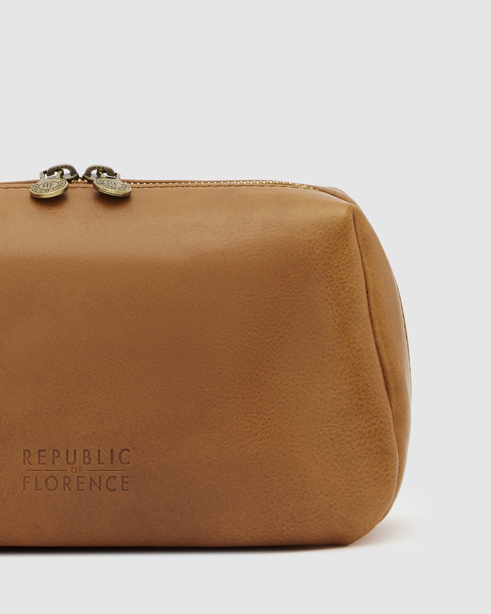Otto Dopp Kit Matt Tan - Leather Toiletry Bag - Republic of Florence