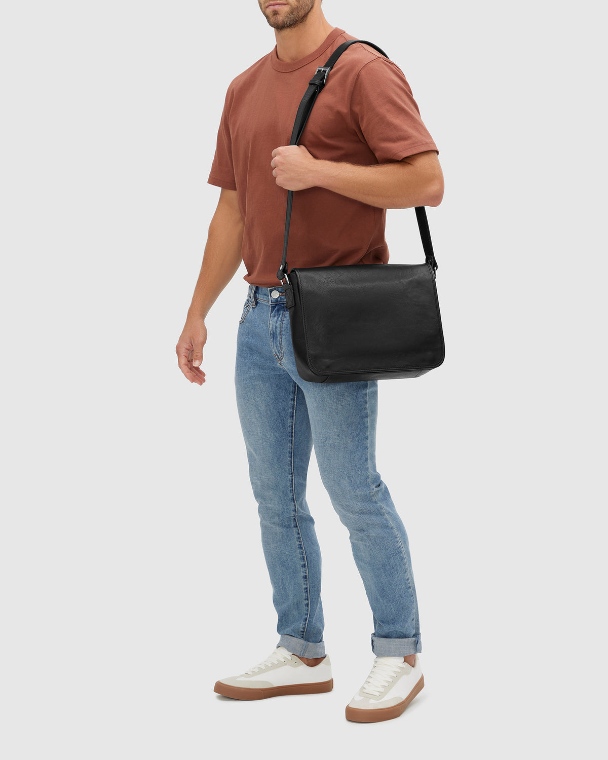 Aurelian Ink - 14" Leather Messenger