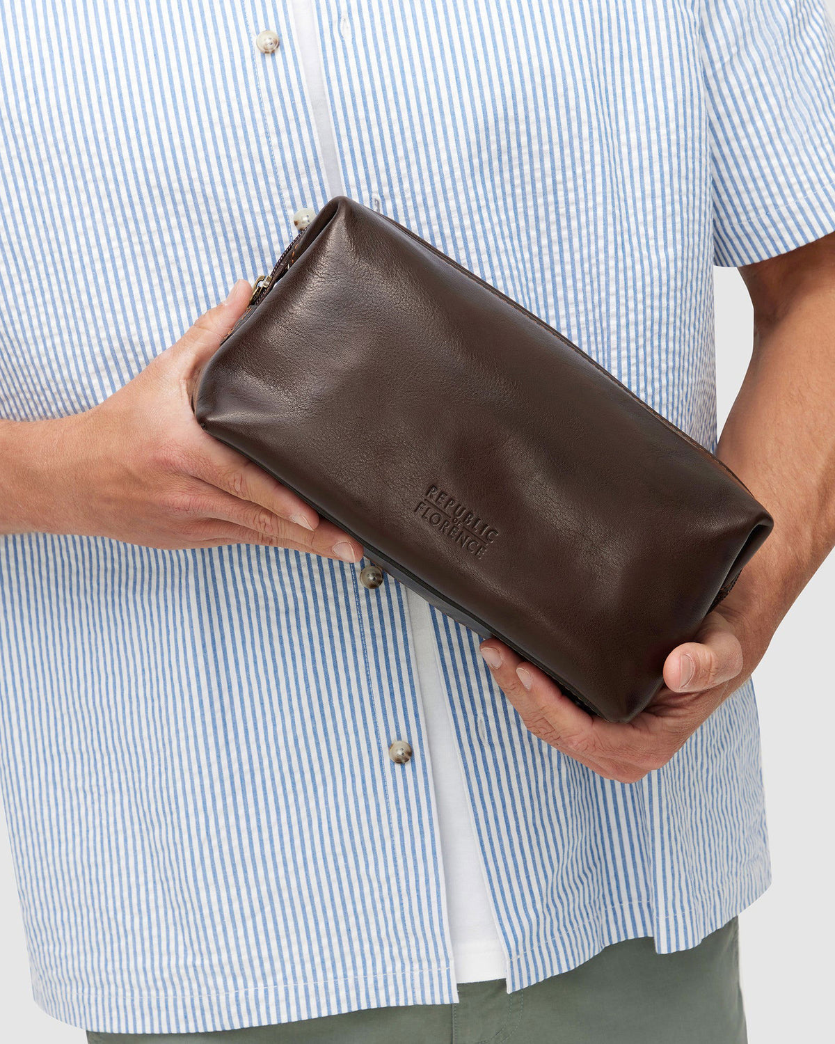 The Grand Dopp Kit Chocolate - toilet bag - Republic of Florence