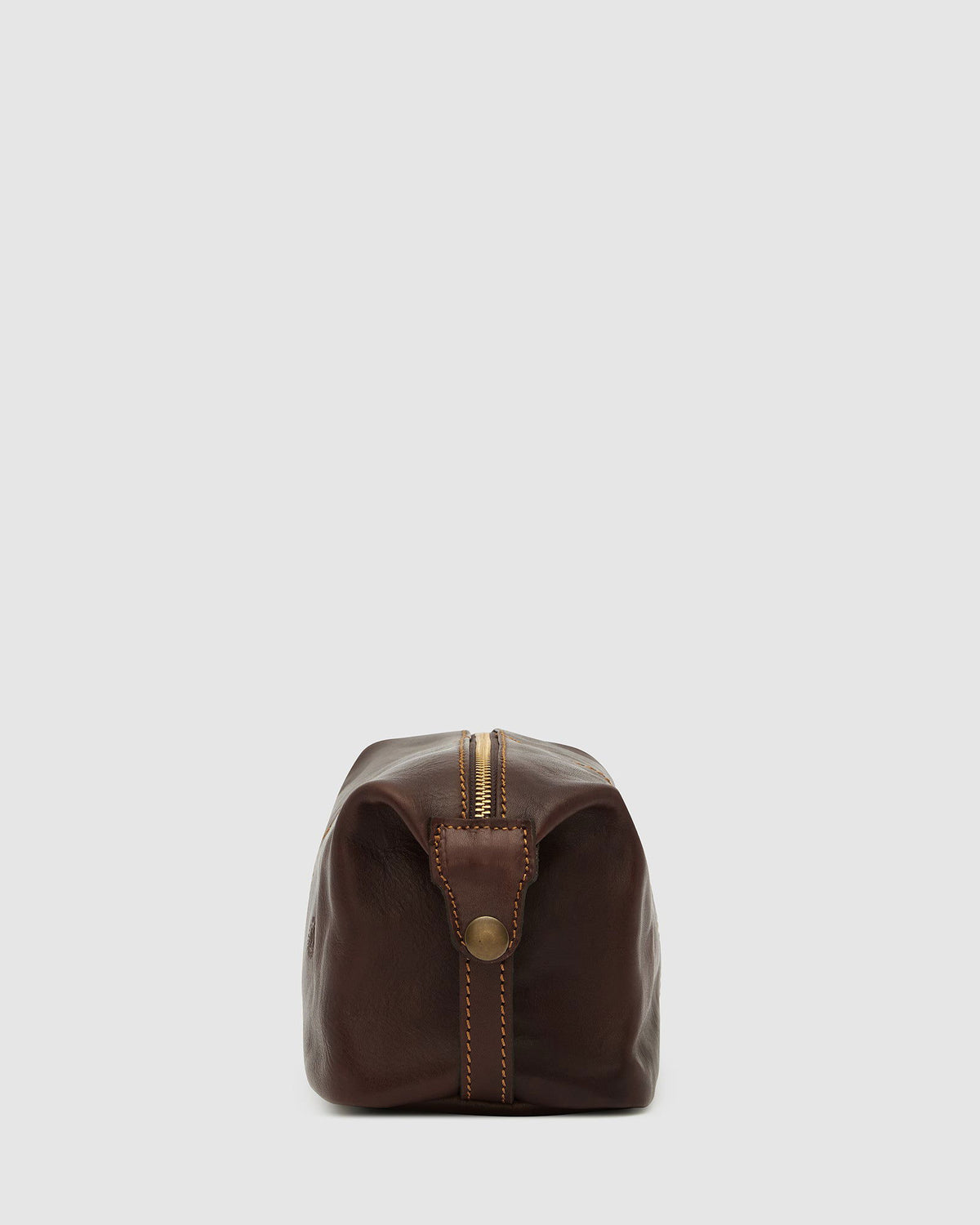 Tre Dopp Kit Matt Chocolate - toilet bag - Republic of Florence