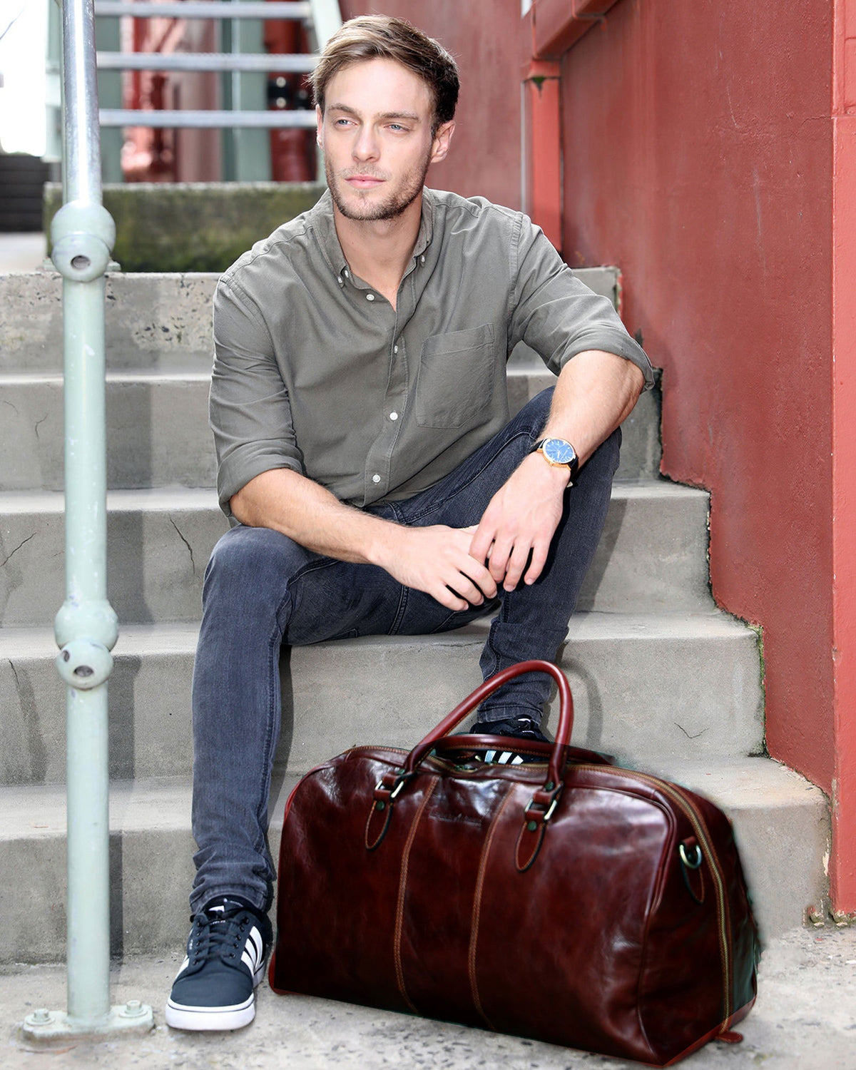 Albertis Blue Leather Duffle Bag Republic of Florence