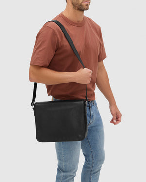 Aurelian Matt Black - 13" laptop leather messenger - Republic of Florence