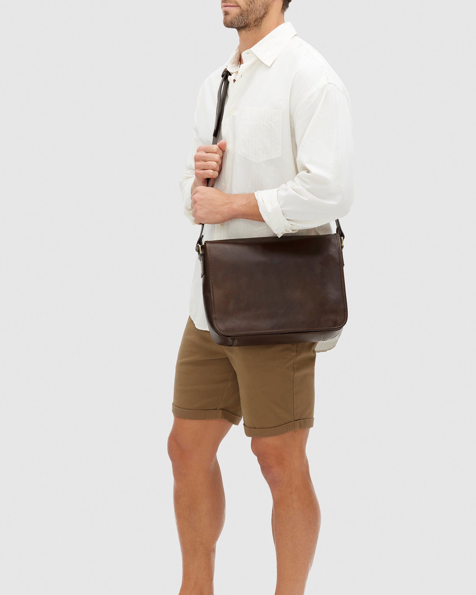 Aurelian Matt Chocolate - 13" laptop Leather Messenger - Republic of Florence