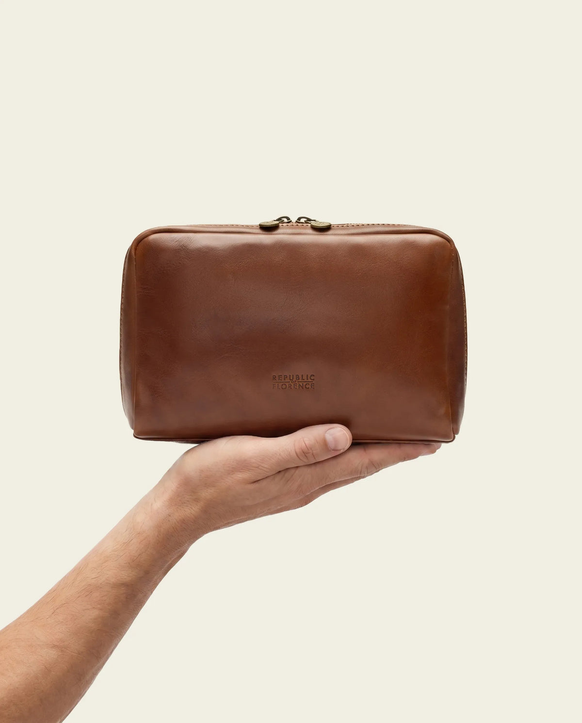 Primo Earth - Leather Toiletry Bag