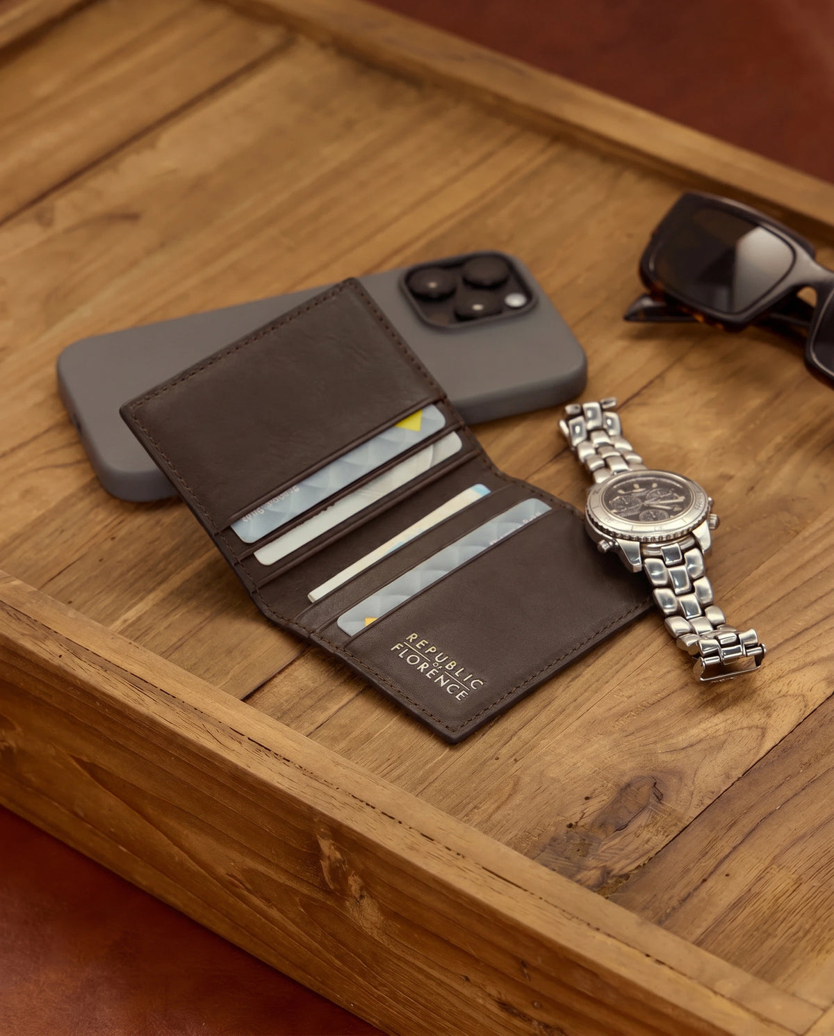 Vertical Espresso - Leather Card Holder