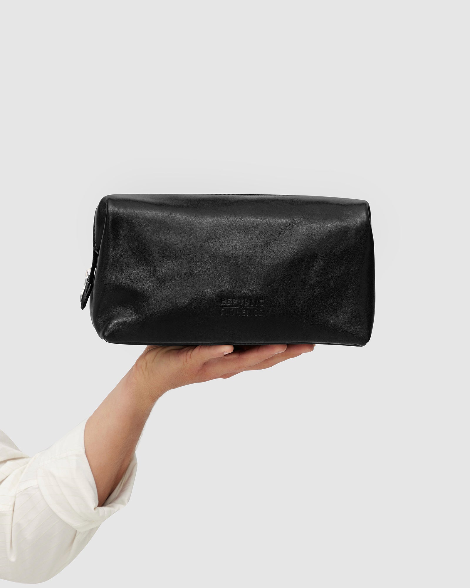 The Grand Dopp Kit Black - toilet bag - Republic of Florence