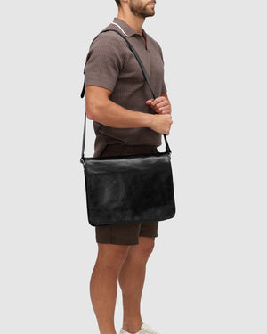 Nero Jet - 15" Leather Messenger Bag