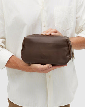 Otto Dopp Kit Matt Chocolate - Leather Toiletry Bag - Republic of Florence