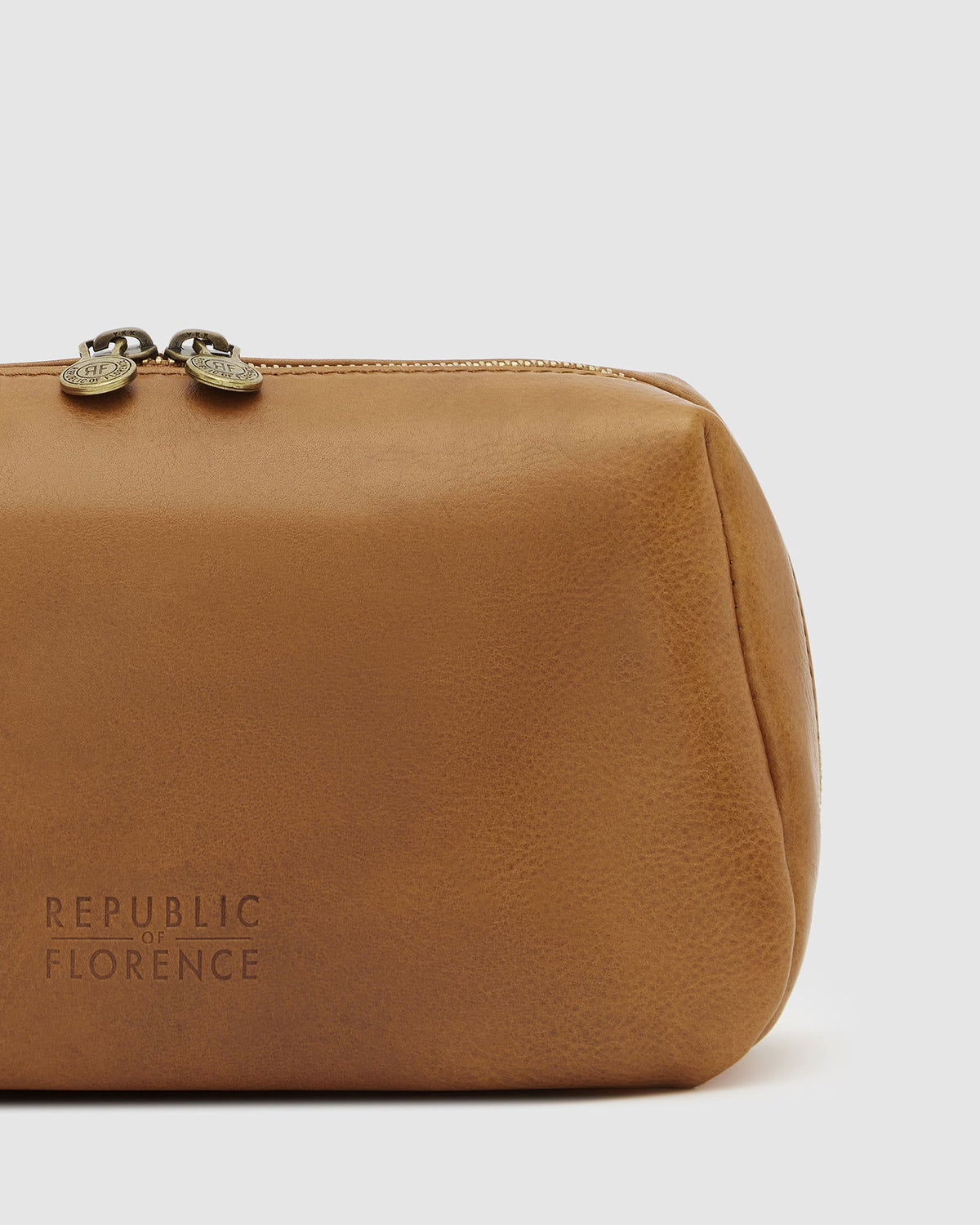 Otto Dopp Kit Matt Tan - Leather Toiletry Bag - Republic of Florence