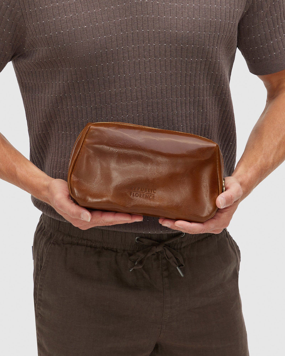 Otto Dopp Kit Tan - Leather Toiletry Bag - Republic of Florence