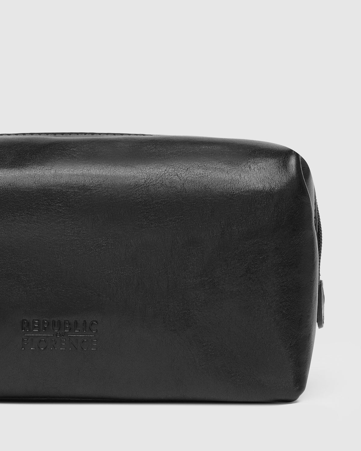 Grand Dopp Kit Jet - Leather Toiletry Bag