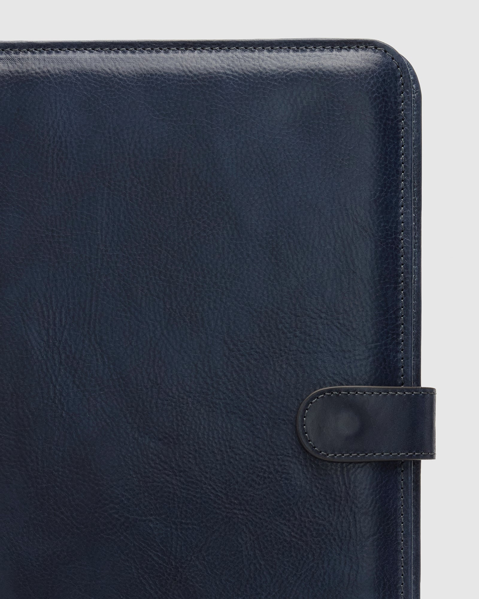 Imperial Blue - Clip On Leather Compendium