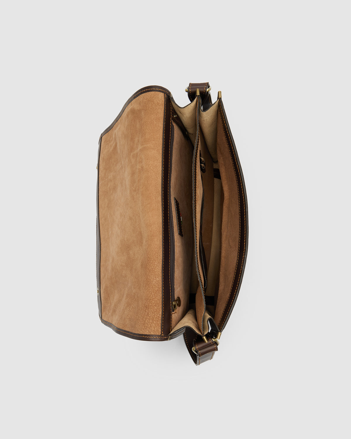 Nero Espresso - 15" Leather Messenger Bag