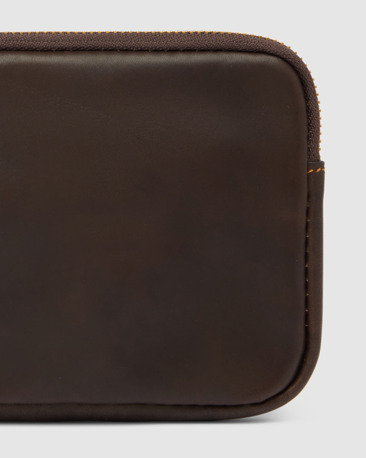 Forma5 Espresso - Leather Zip Organiser