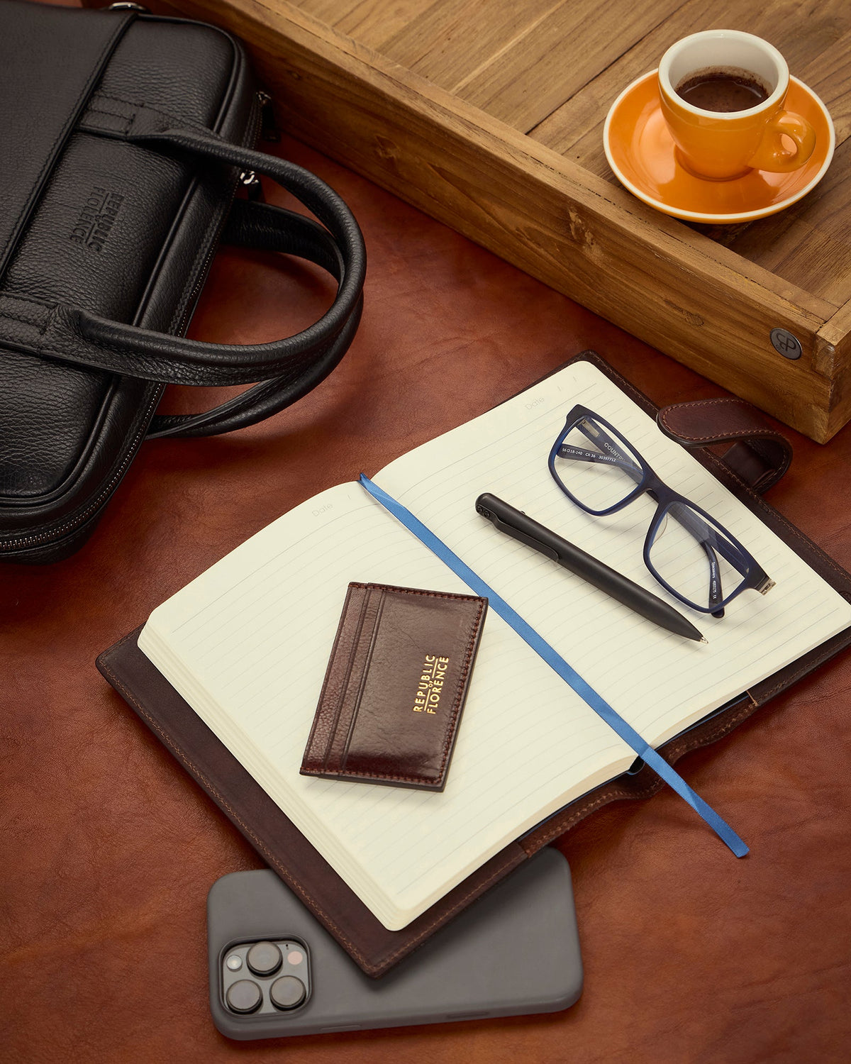 Journal A5 Jet - Leather Notebook