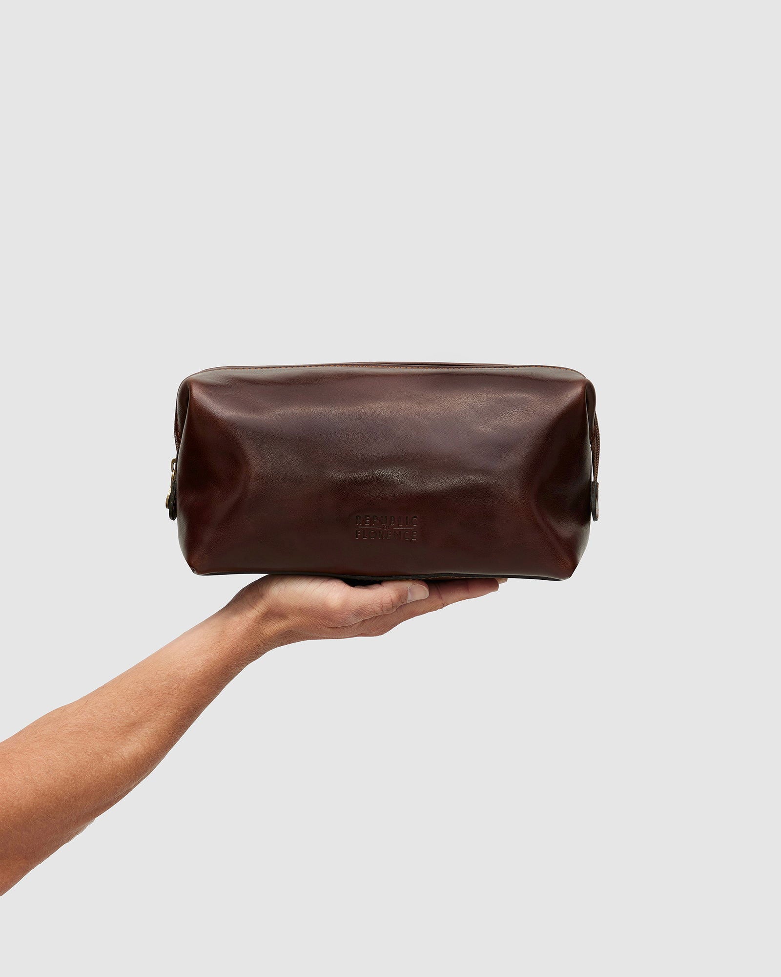 The Grand Dopp Kit Brown - toiletry bag - Republic of Florence