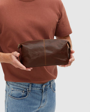 Tre Dopp Kit Matt Brown  - toilet bag - Republic of Florence