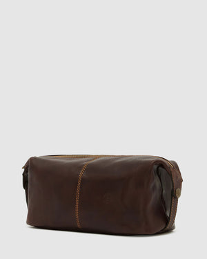 Tre Dopp Kit Matt Chocolate - toilet bag - Republic of Florence